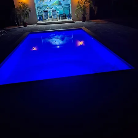 Amazon Villas